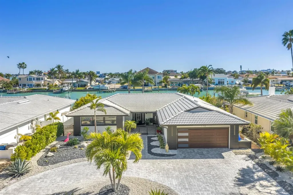795 Capri Boulevard Treasure Island FL 33706