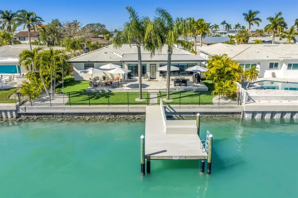 795 Capri Boulevard Treasure Island FL 33706