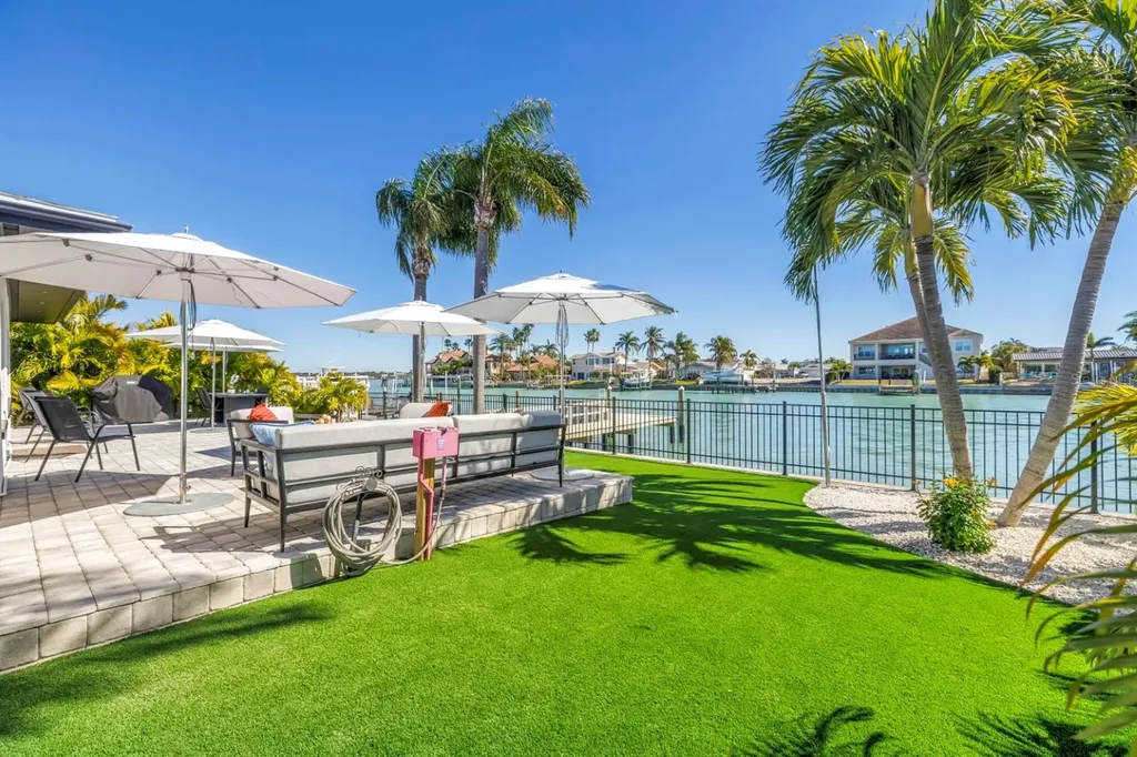 795 Capri Boulevard Treasure Island FL 33706