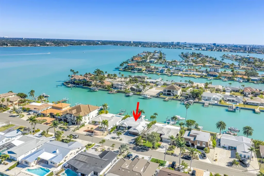 795 Capri Boulevard Treasure Island FL 33706