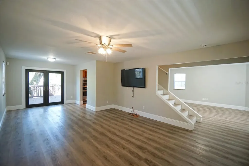 317 W Hanlon Street Tampa FL 33604
