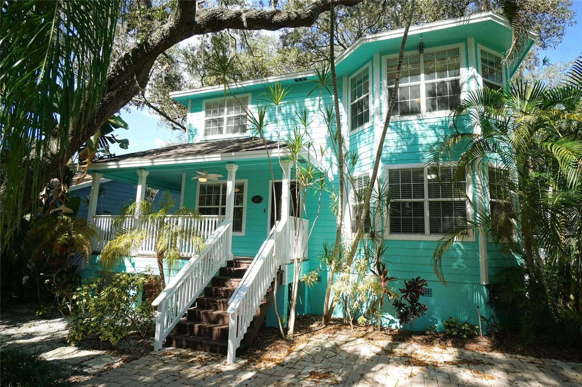 317 W Hanlon Street Tampa FL 33604