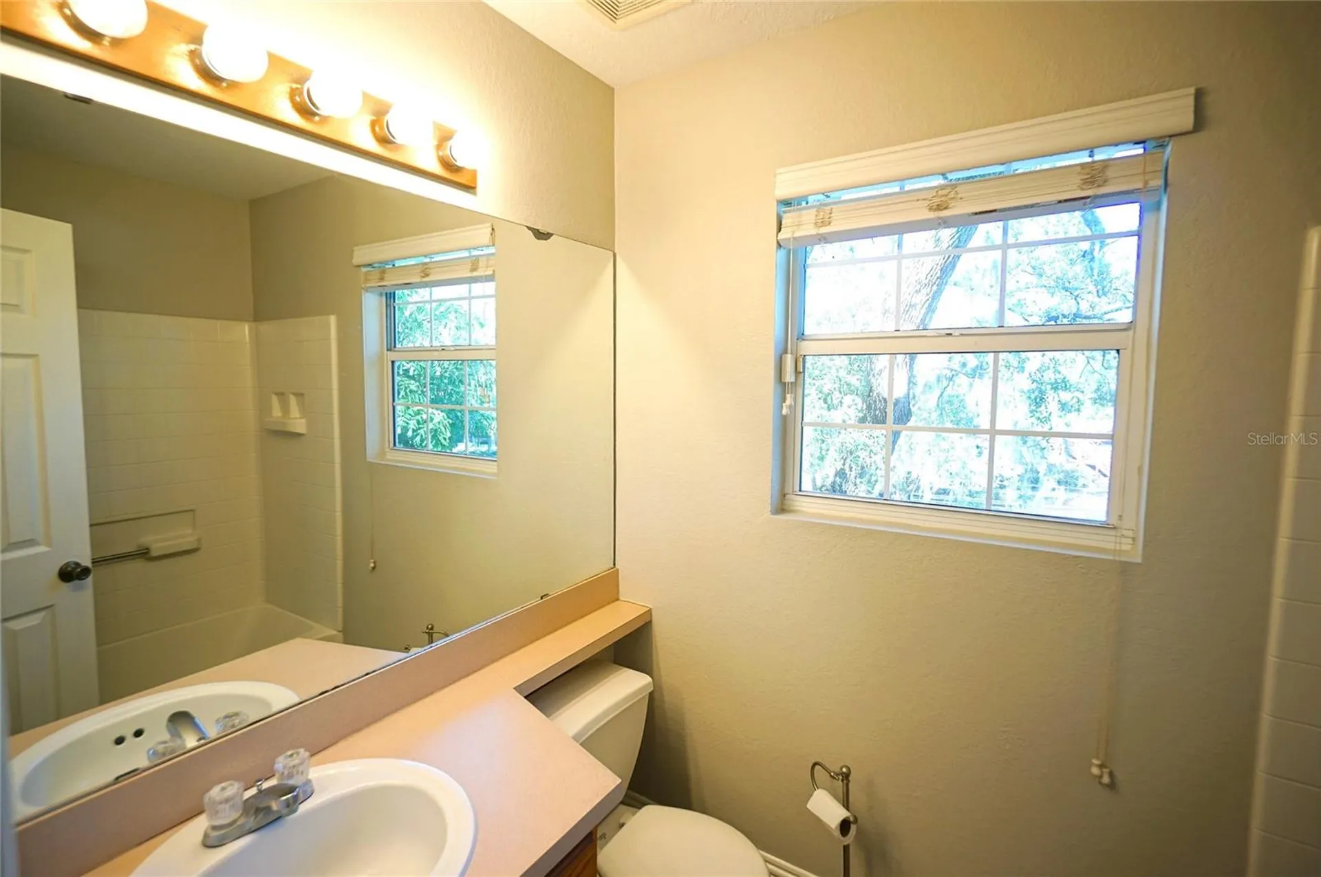 317 W Hanlon Street Tampa FL 33604
