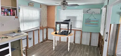 41 2nd Street Bradenton FL 34210