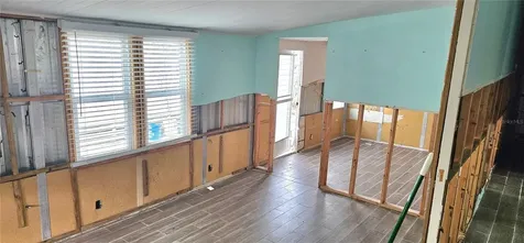 41 2nd Street Bradenton FL 34210