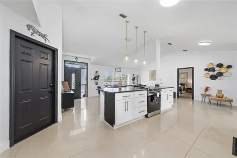 3450 NE 70th Street Ocala FL 34479