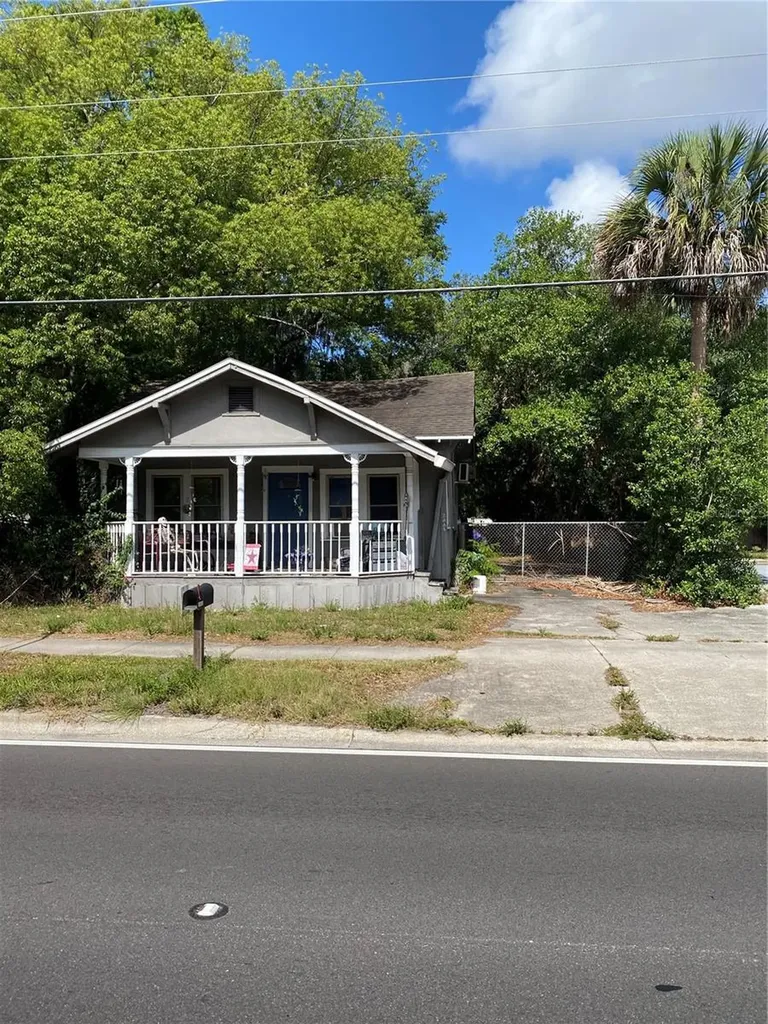 2884 Sanford Avenue Sanford FL 32773