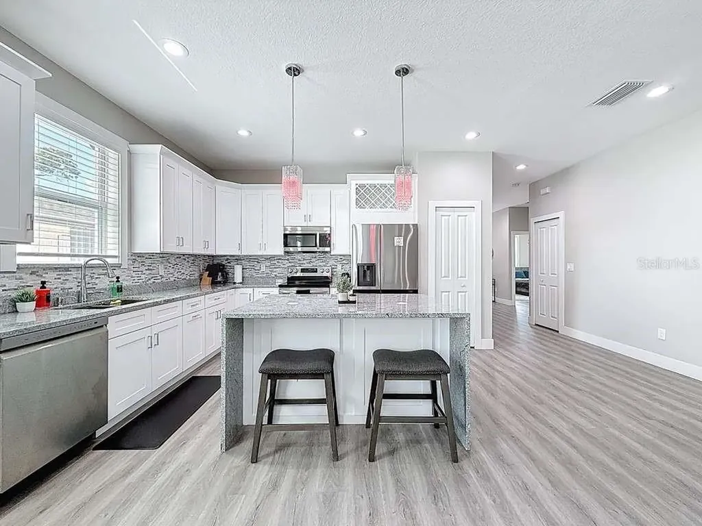 1409 W Wood Street Tampa FL 33604