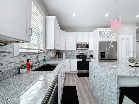 1409 W Wood Street Tampa FL 33604