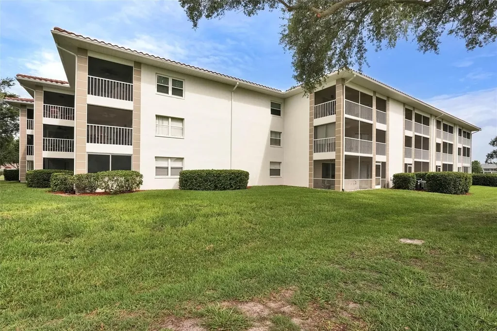 6507 Stone River Road Bradenton FL 34203