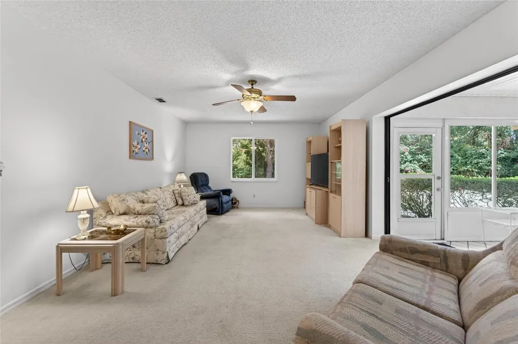 2015 Berry Roberts Drive Sun City Center FL 33573