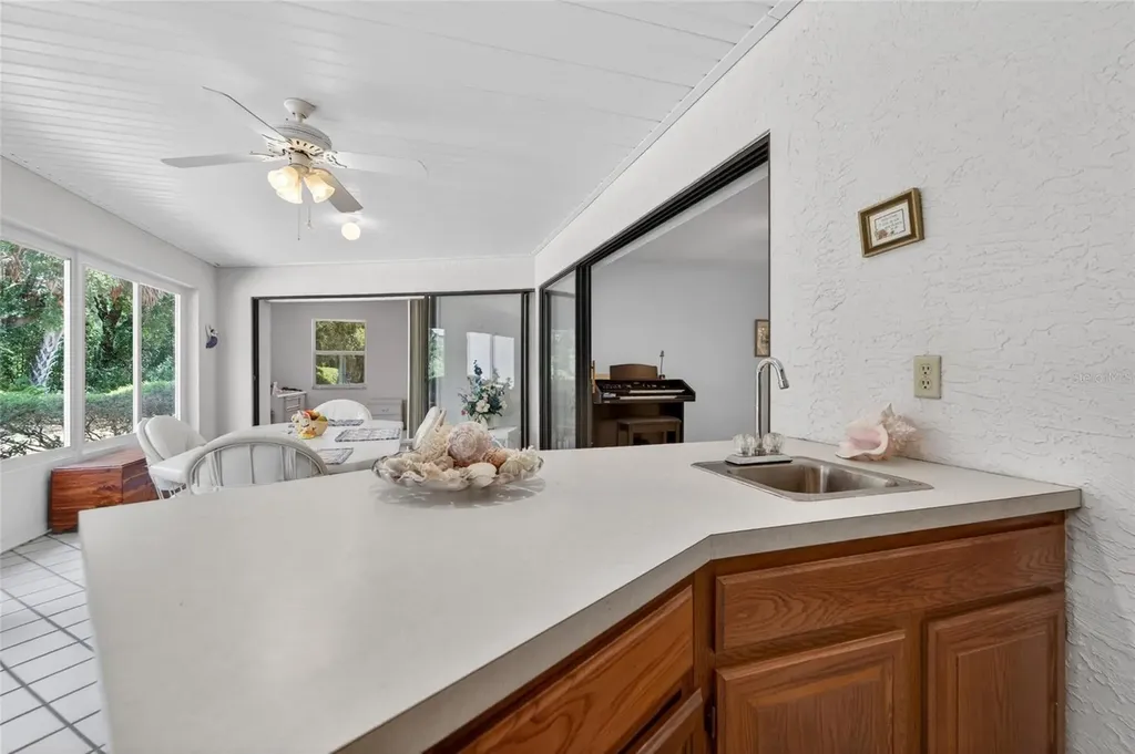 2015 Berry Roberts Drive Sun City Center FL 33573