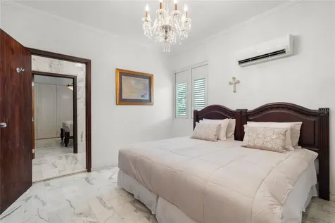 A Street Villa Caparra Guaynabo PR 00966