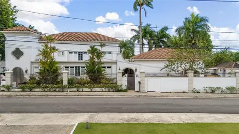 A Street Villa Caparra Guaynabo PR 00966