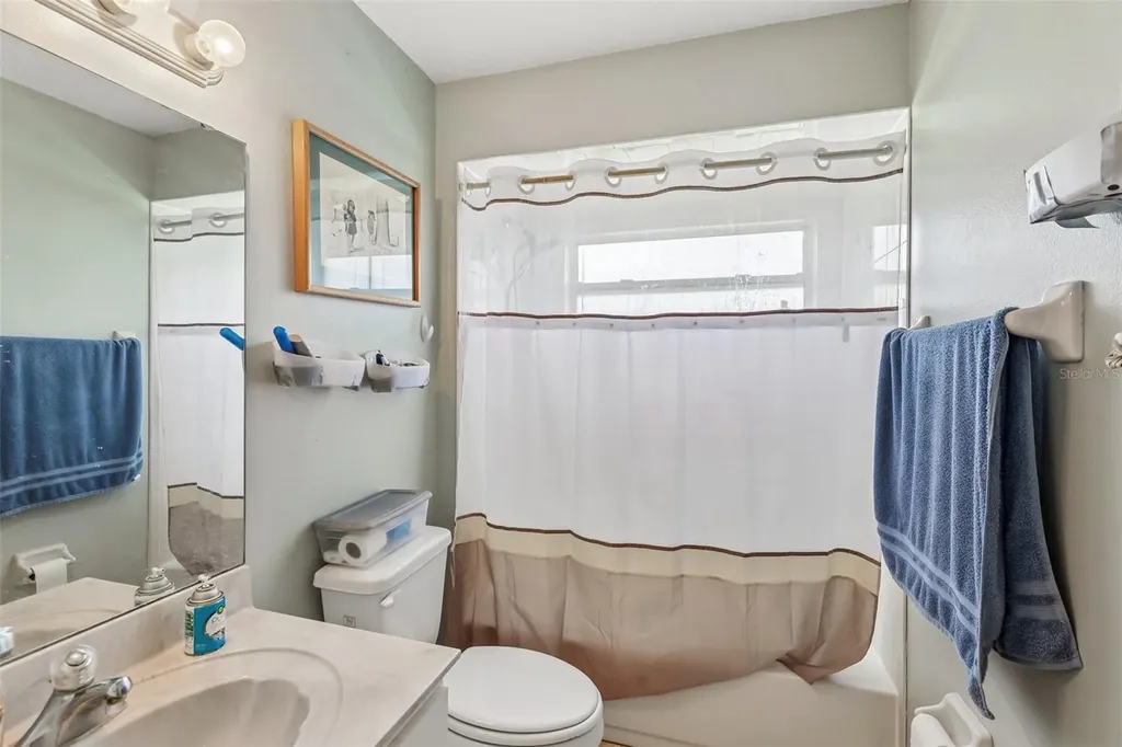 60 Woodbury Drive Palm Coast FL 32164