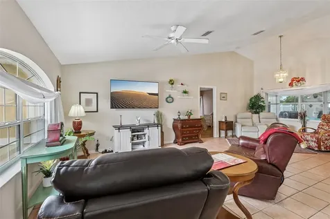60 Woodbury Drive Palm Coast FL 32164