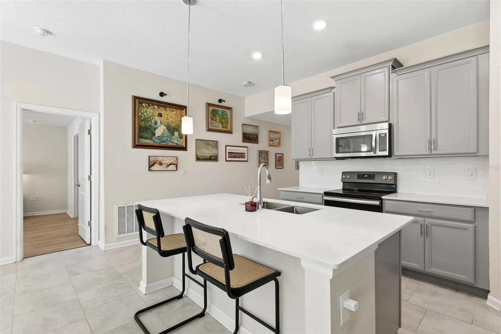 4810 Magnetite Loop Mount Dora FL 32757