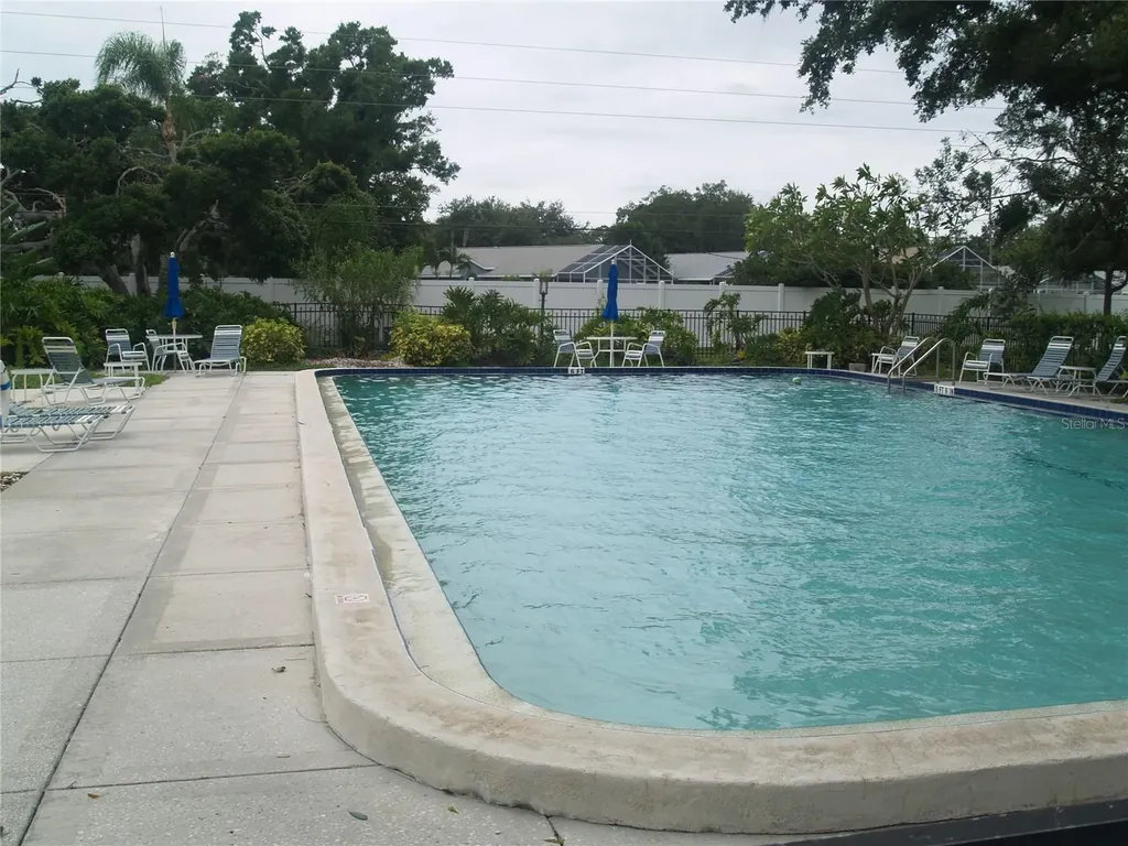 7461 W Country Club Drive N Sarasota FL 34243