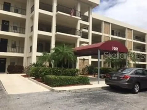 7461 W Country Club Drive N Sarasota FL 34243