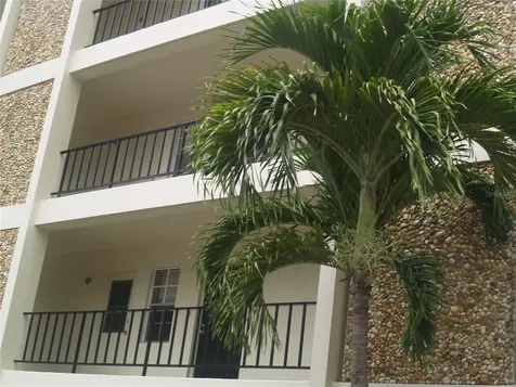 7461 W Country Club Drive N Sarasota FL 34243