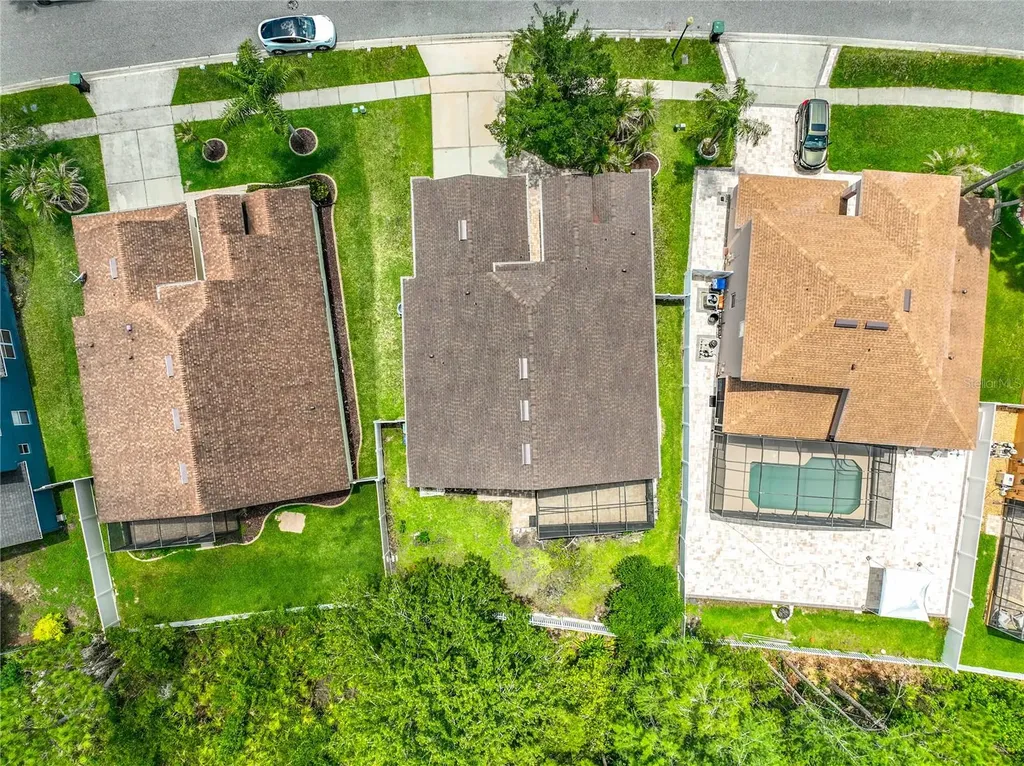527 Canary Island Court Orlando FL 32828
