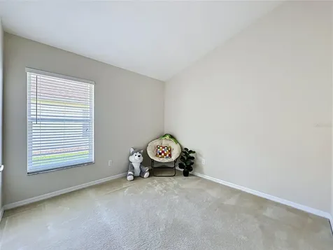 527 Canary Island Court Orlando FL 32828