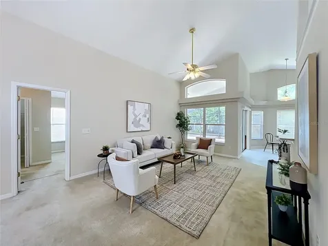 527 Canary Island Court Orlando FL 32828