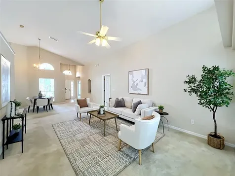 527 Canary Island Court Orlando FL 32828