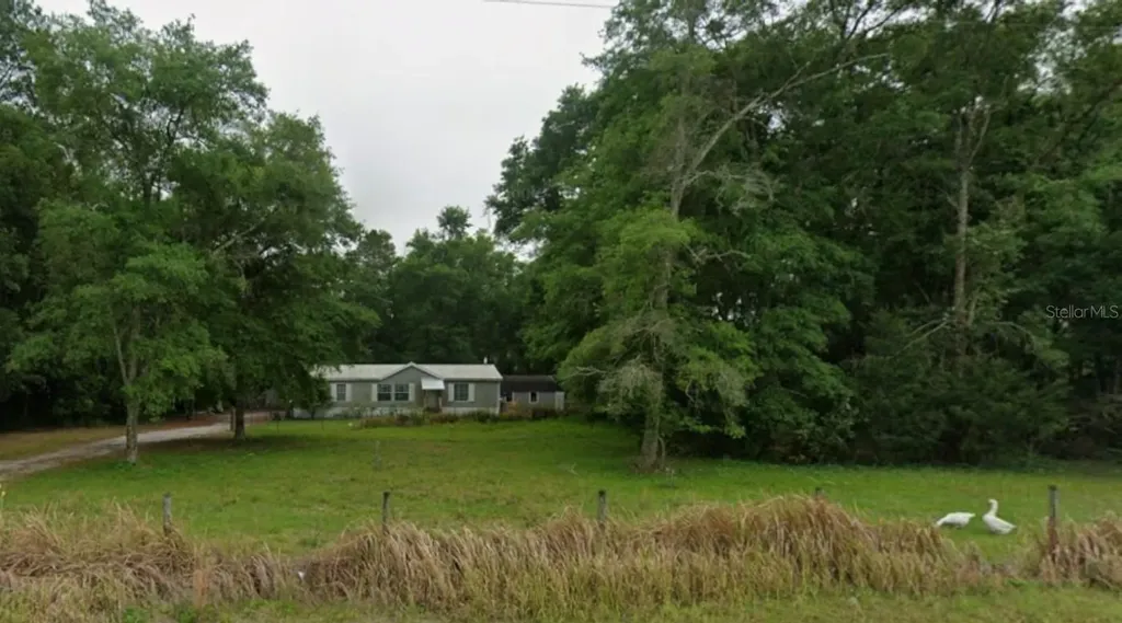 5109 SW 10th Street Bell FL 32619