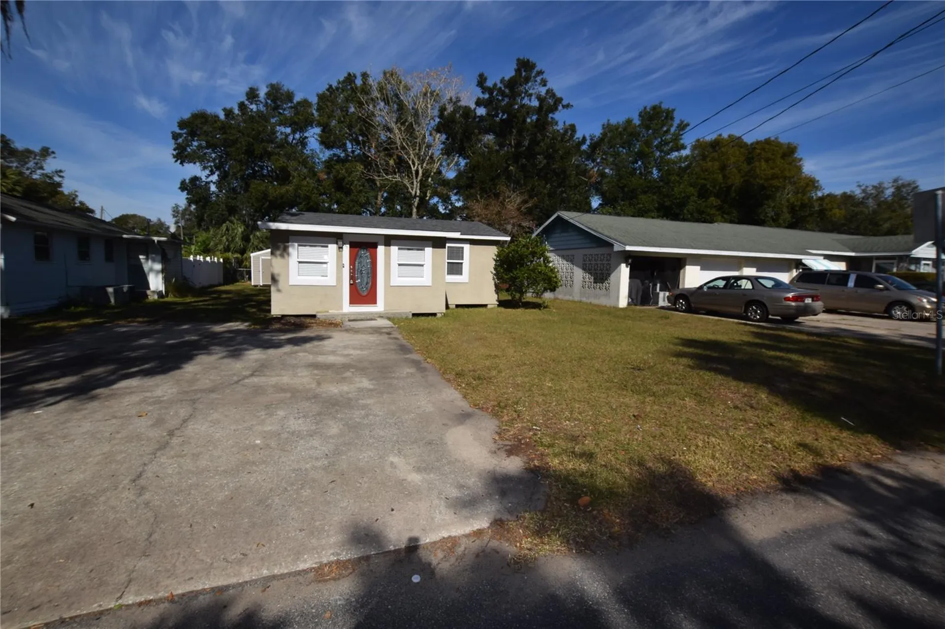 317 E Barnes Avenue Eustis FL 32726