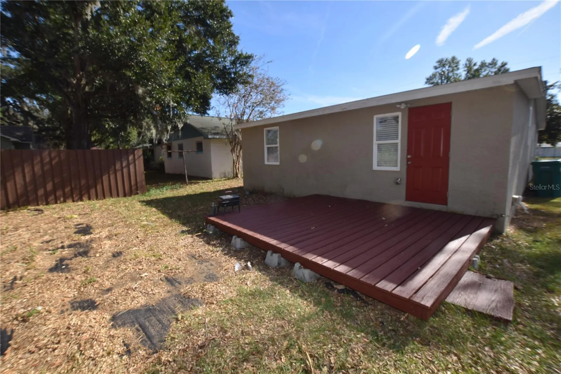 317 E Barnes Avenue Eustis FL 32726