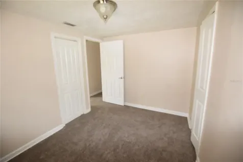 317 E Barnes Avenue Eustis FL 32726