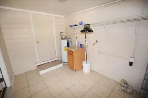 317 E Barnes Avenue Eustis FL 32726