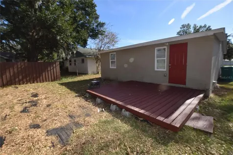 317 E Barnes Avenue Eustis FL 32726