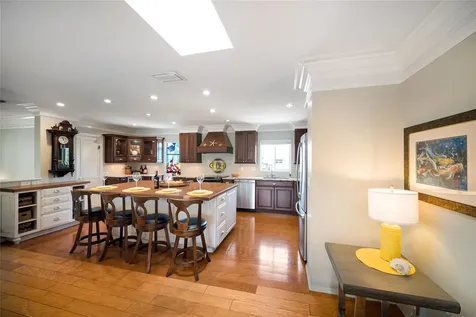 517 Loquat Drive Anna Maria FL 34216