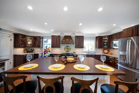 517 Loquat Drive Anna Maria FL 34216