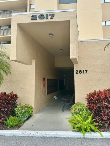 2617 Cove Cay Drive Clearwater FL 33760