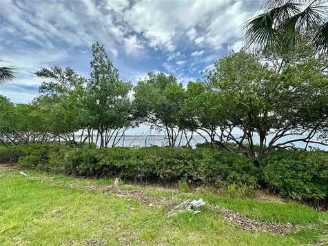 2617 Cove Cay Drive Clearwater FL 33760