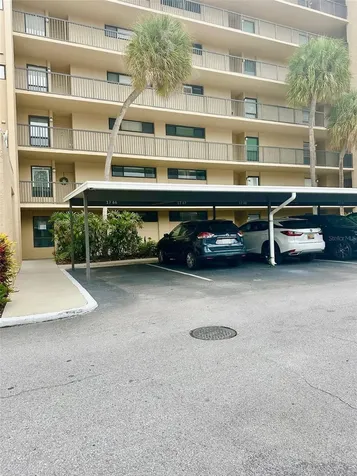 2617 Cove Cay Drive Clearwater FL 33760