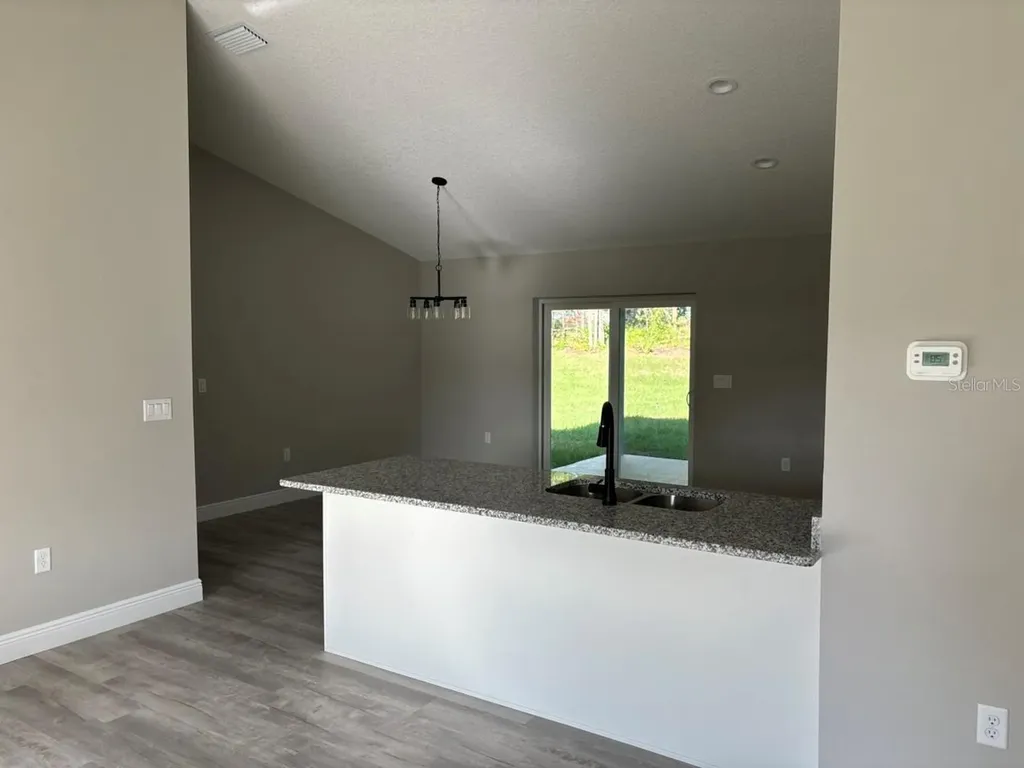 7962 N Hale Road Dunnellon FL 34434
