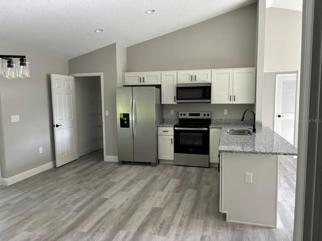 7962 N Hale Road Dunnellon FL 34434