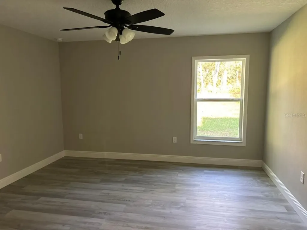 7962 N Hale Road Dunnellon FL 34434
