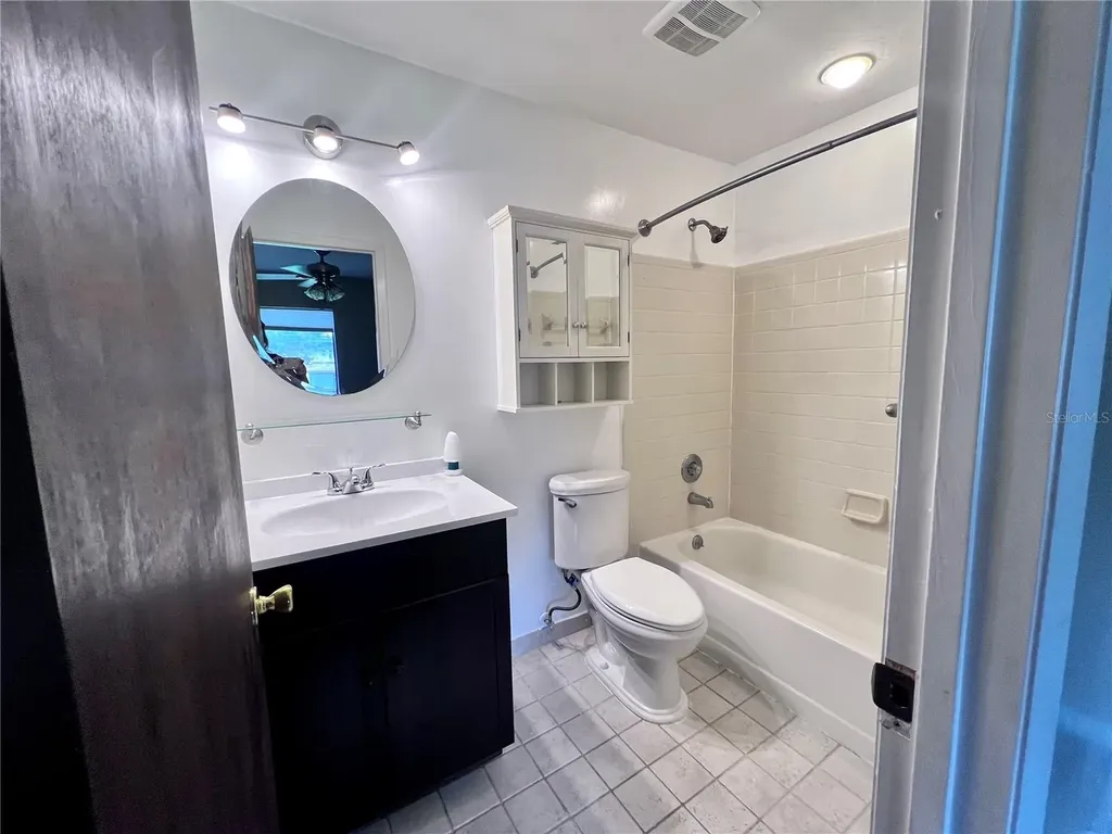 2735 SW 35th Place Gainesville FL 32608