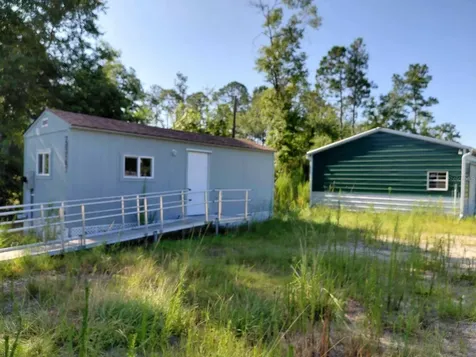 20065 SE Hawthorne Road Hawthorne FL 32640