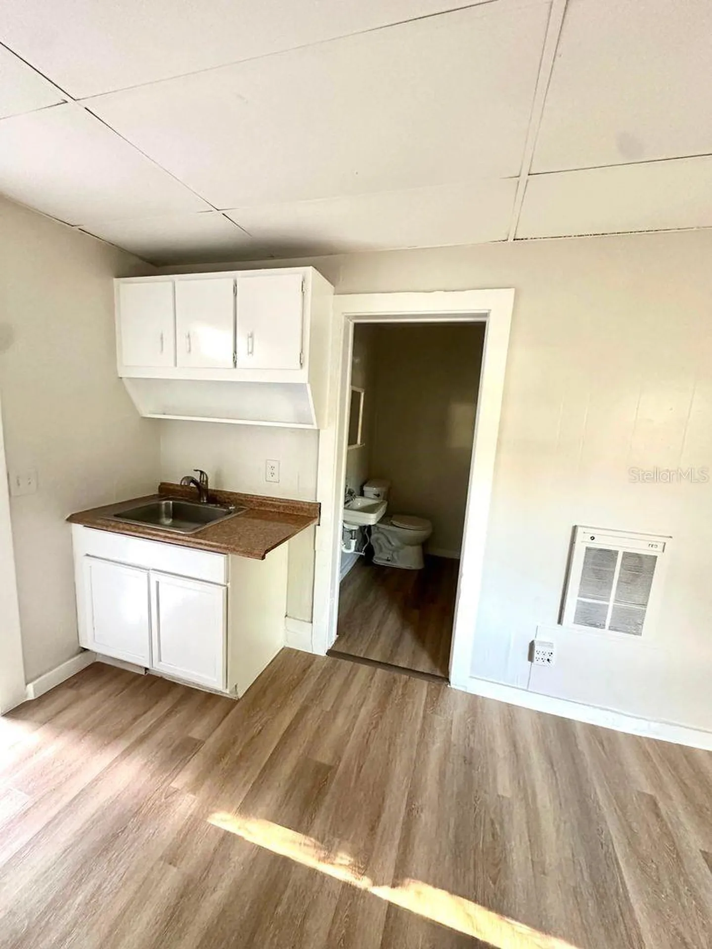 404 Pennsylvania Avenue Clearwater FL 33755