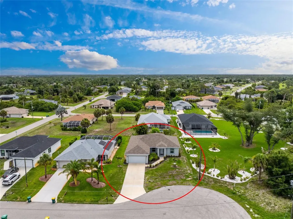 105 Cottage Place Rotonda West FL 33947