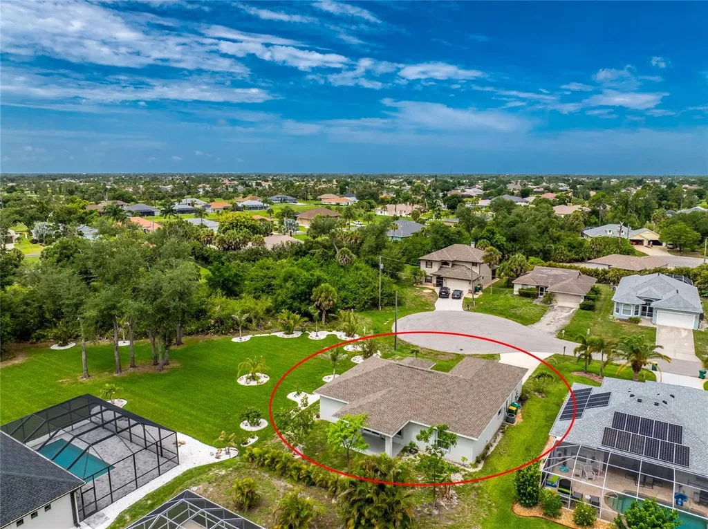 105 Cottage Place Rotonda West FL 33947