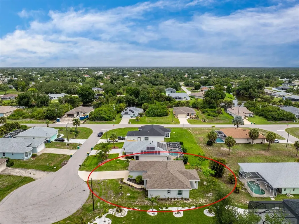 105 Cottage Place Rotonda West FL 33947
