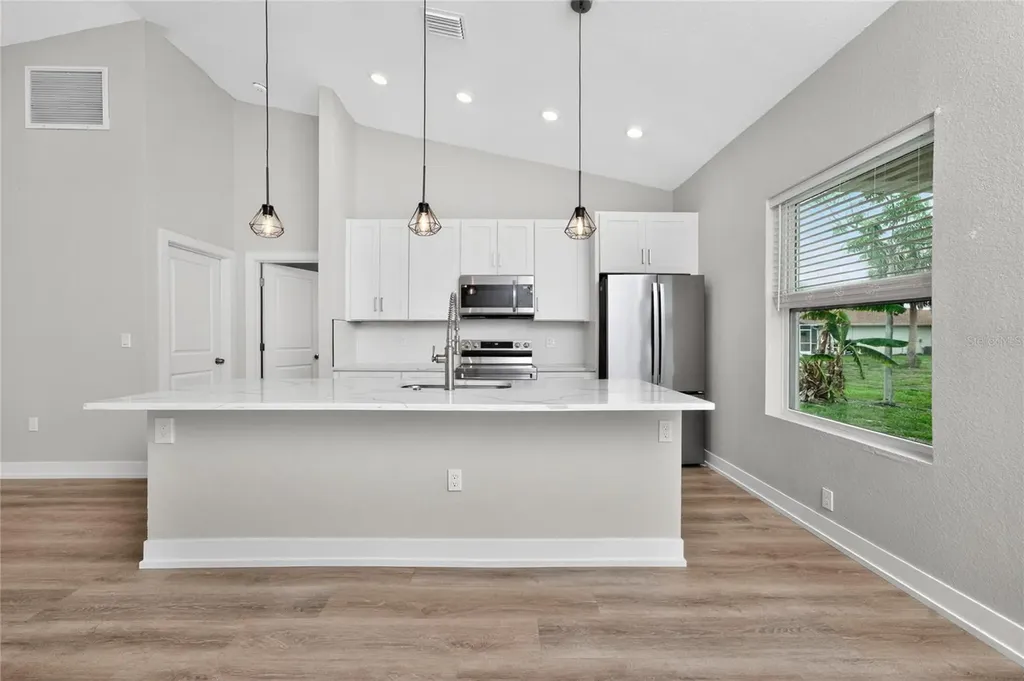 105 Cottage Place Rotonda West FL 33947