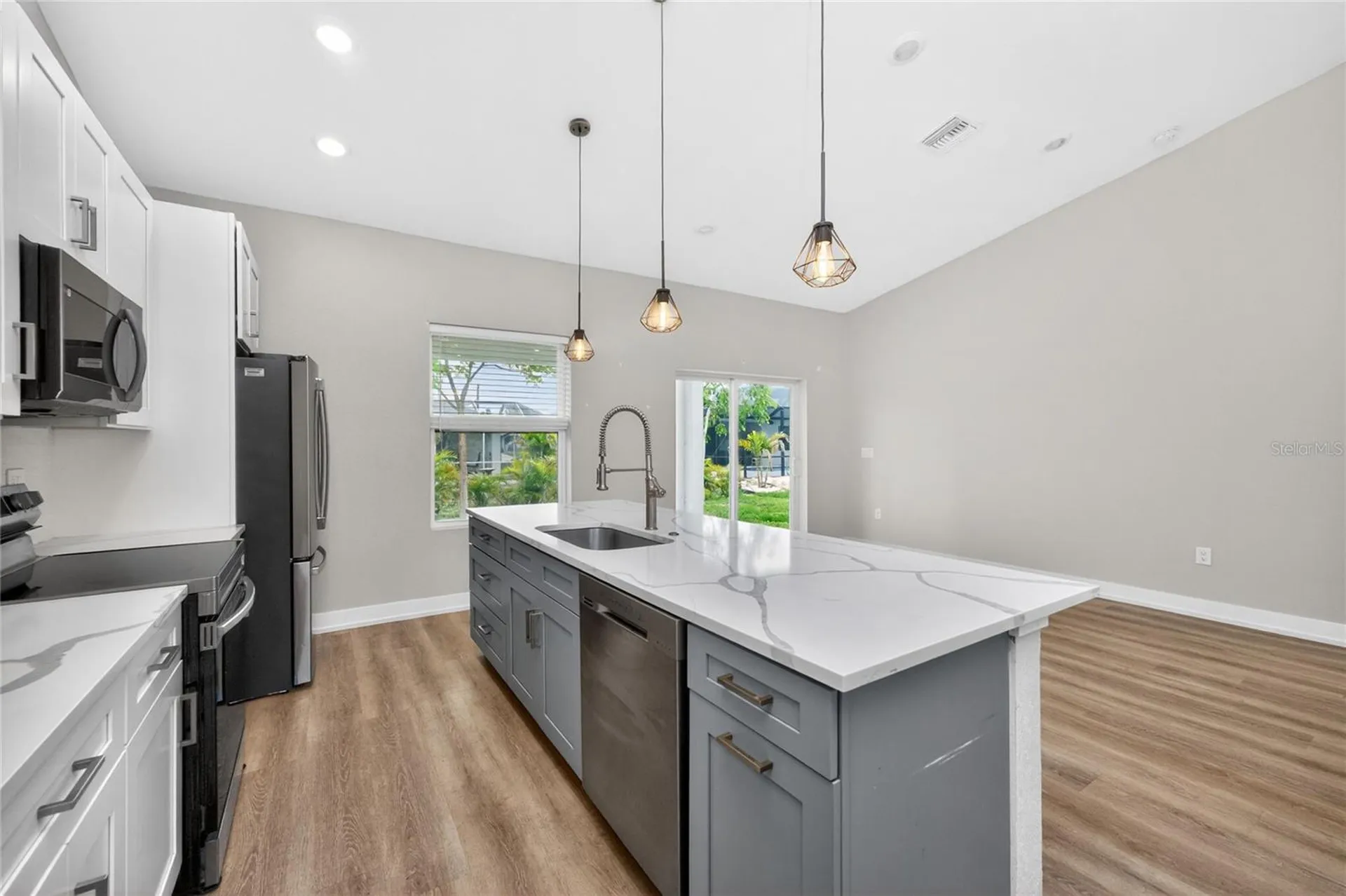 105 Cottage Place Rotonda West FL 33947